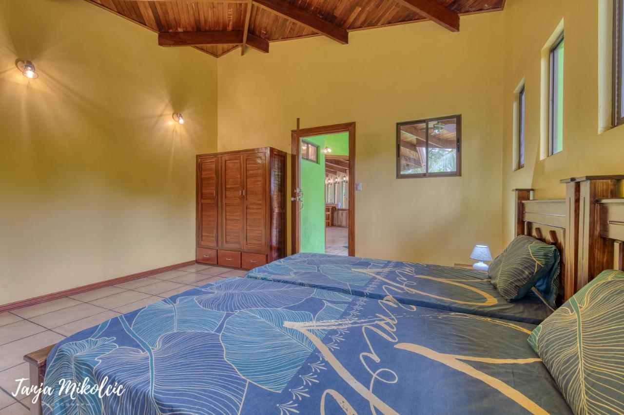 Casa Verde Puerto Viejo de Talamanca Екстер'єр фото