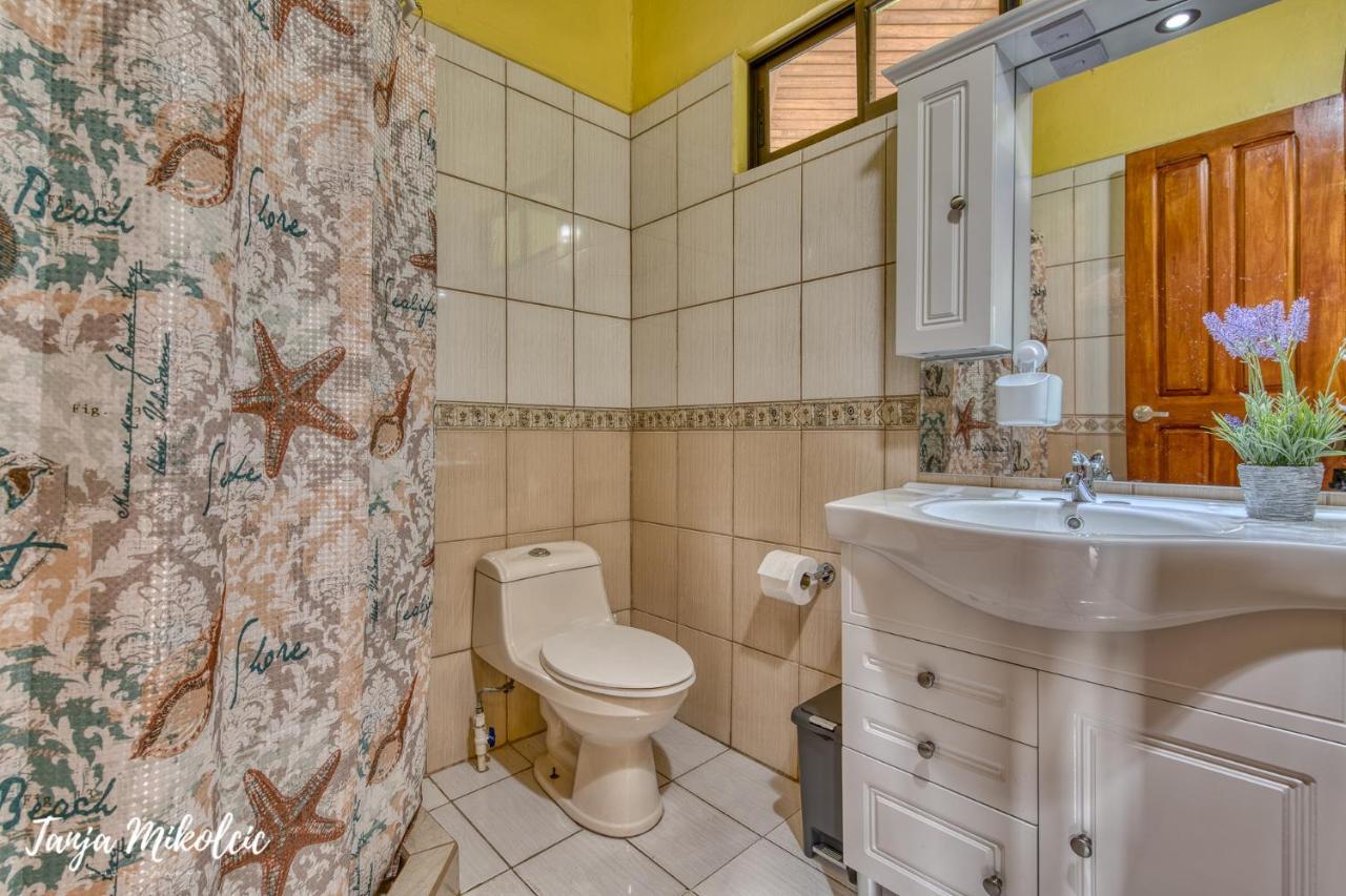 Casa Verde Puerto Viejo de Talamanca Екстер'єр фото