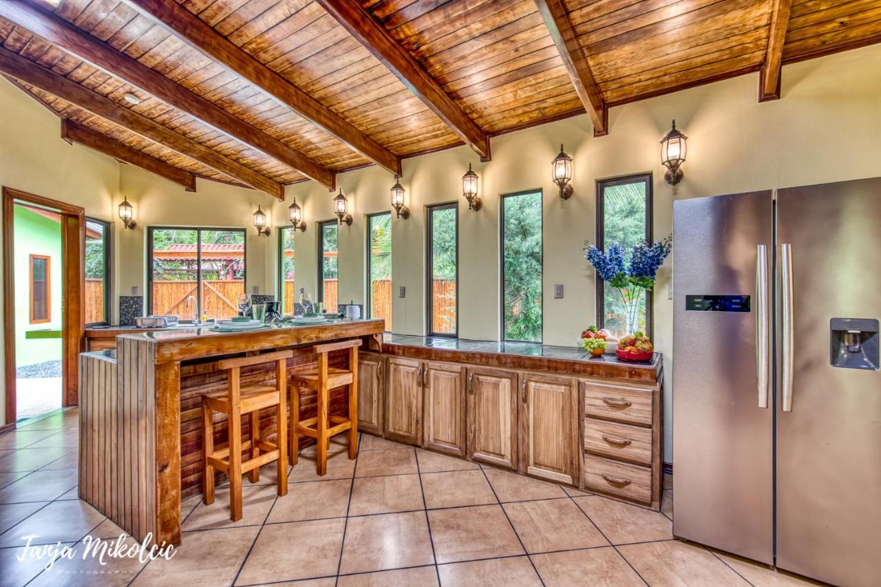 Casa Verde Puerto Viejo de Talamanca Екстер'єр фото